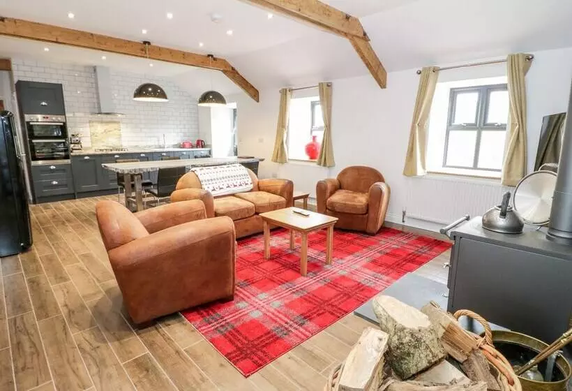 Rhydau Cottage