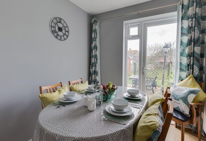 The Lookout  The House With A View