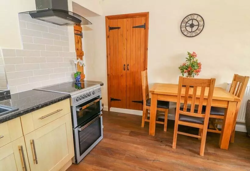 Tilberthwaite Farm Cottage