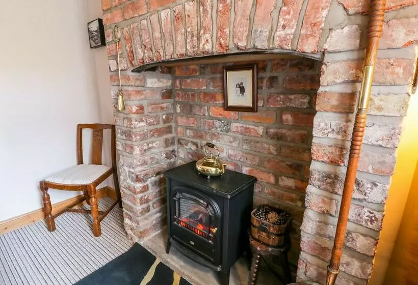 Chapel Cottage
