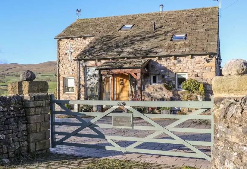 Flatt House Barn