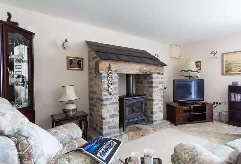 Grazeland Cottage