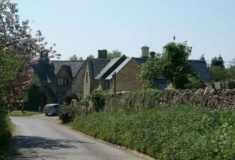 Hillside Cottage