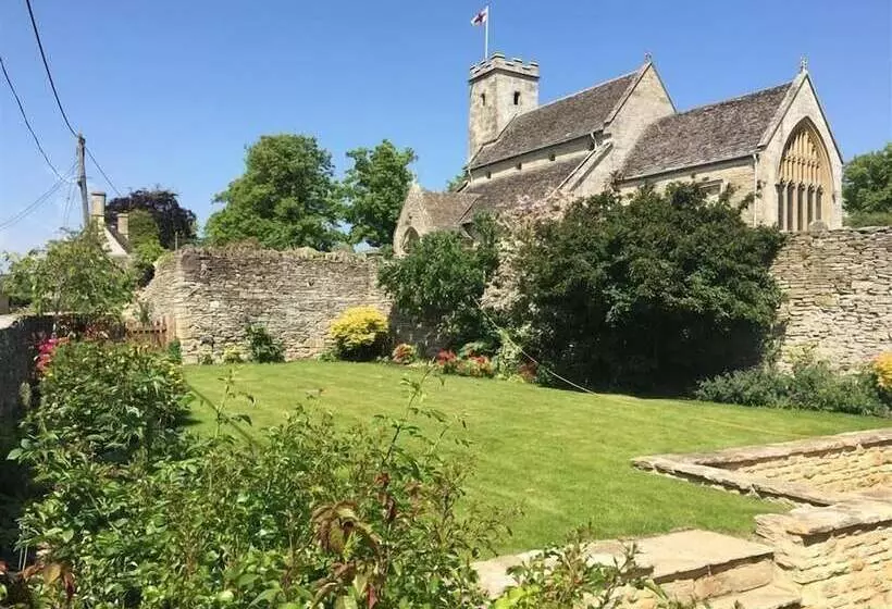 Hillside Cottage
