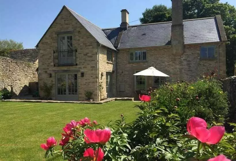 Hillside Cottage
