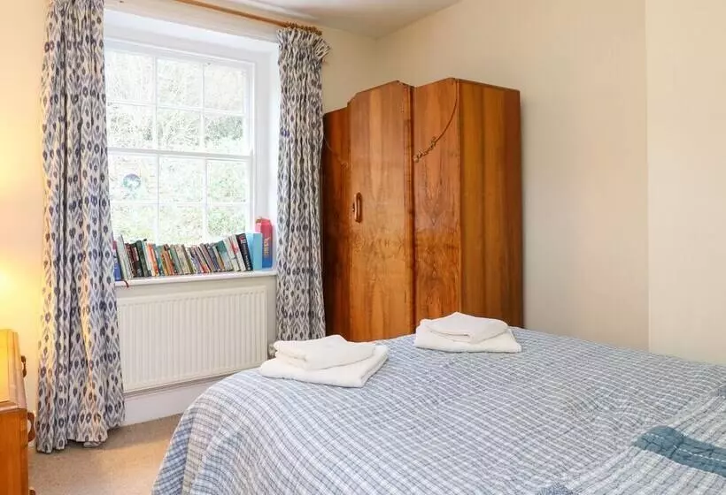 Jasmine Cottage