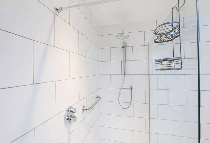 Lower Norton Apartment