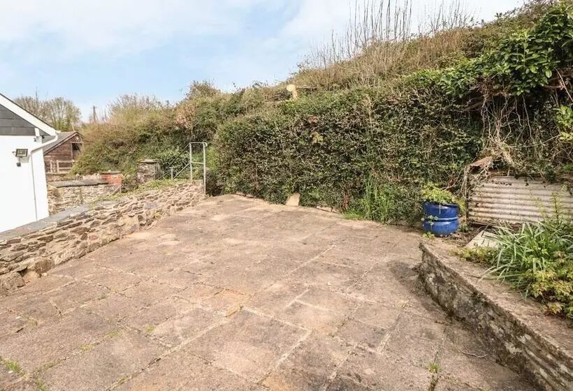 Lower Norton Apartment