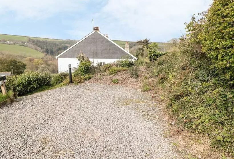 Lower Norton Apartment