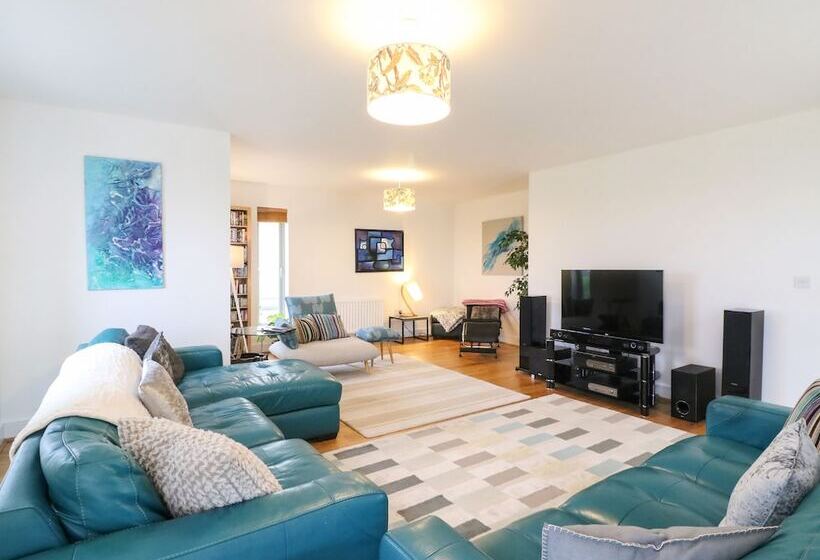 Osprey House Portland