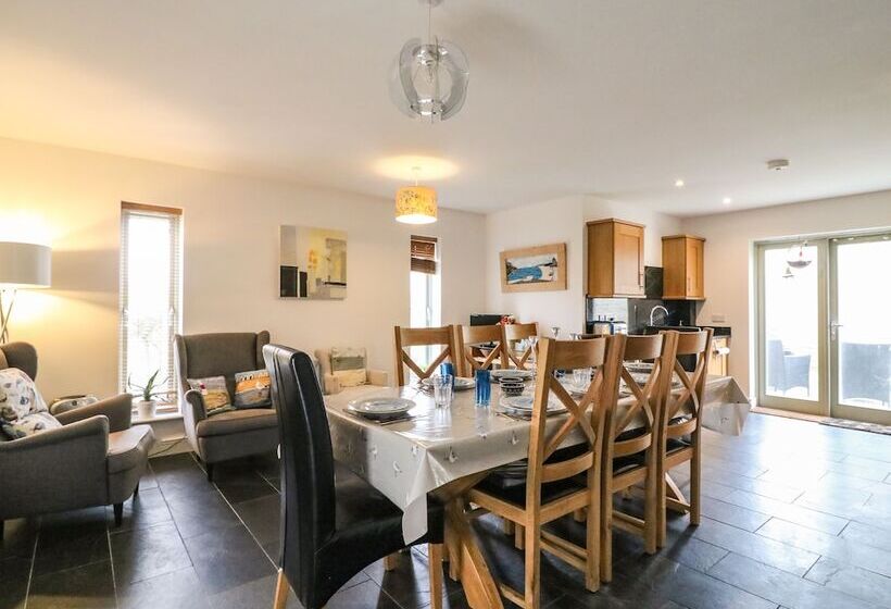 Osprey House Portland