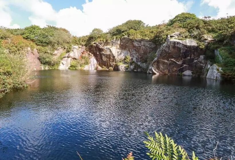 Tressa, Tor Down Quarry