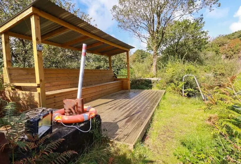 Tressa, Tor Down Quarry