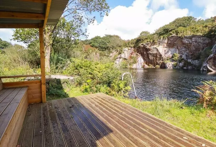 Tressa, Tor Down Quarry