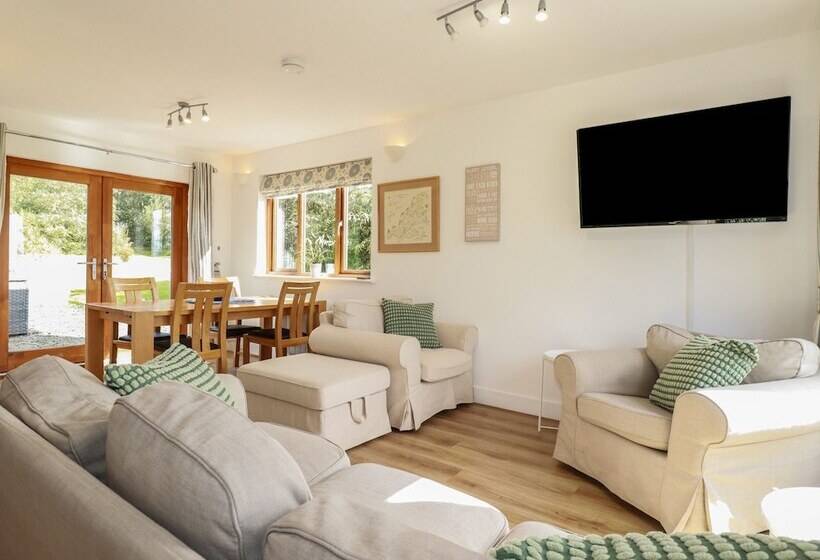 Tressa, Tor Down Quarry