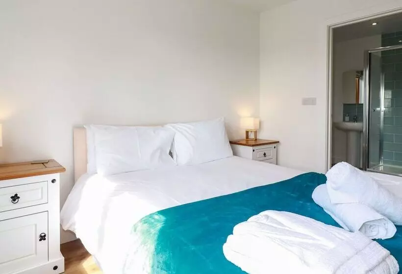 Tressa, Tor Down Quarry