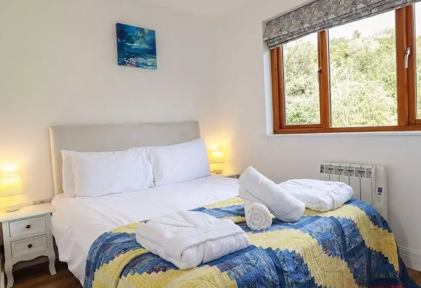 Tressa, Tor Down Quarry