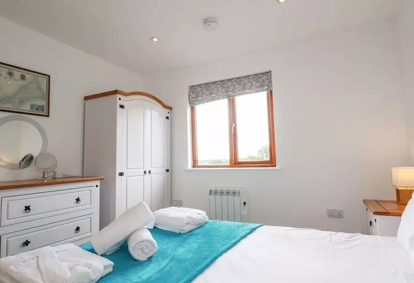 Tressa, Tor Down Quarry