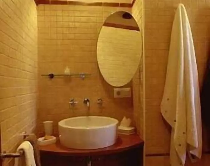 Aamiaismajoitus (B&B) El Recés De Corçà