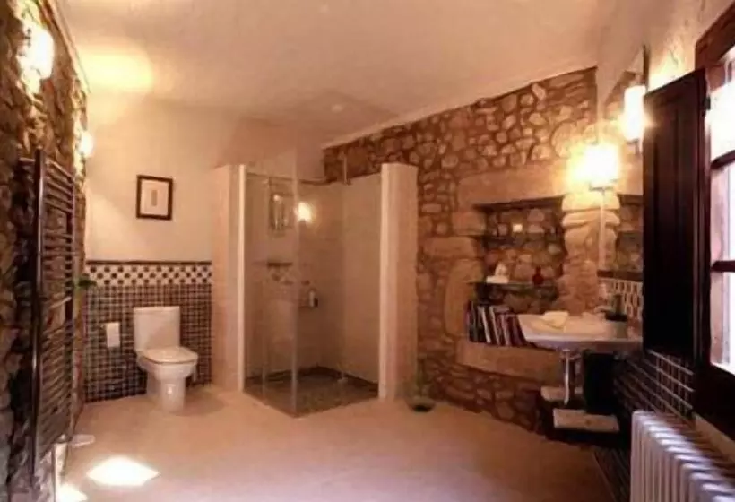 Aamiaismajoitus (B&B) El Recés De Corçà