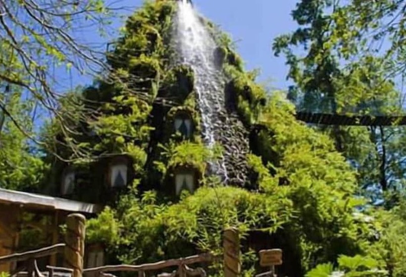 Bed & Breakfast La Llar Hostel