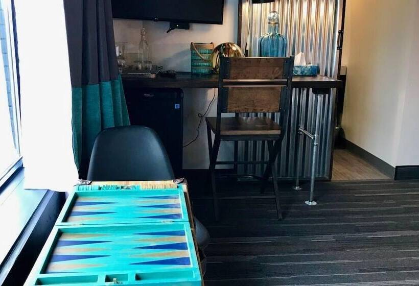 Distinctive Inns Of Kingsville Inn15