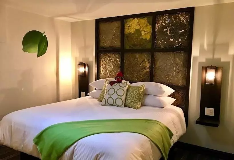 Distinctive Inns Of Kingsville Inn15