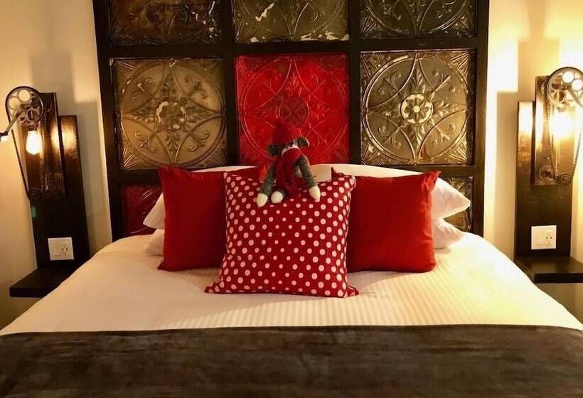 Distinctive Inns Of Kingsville Inn15