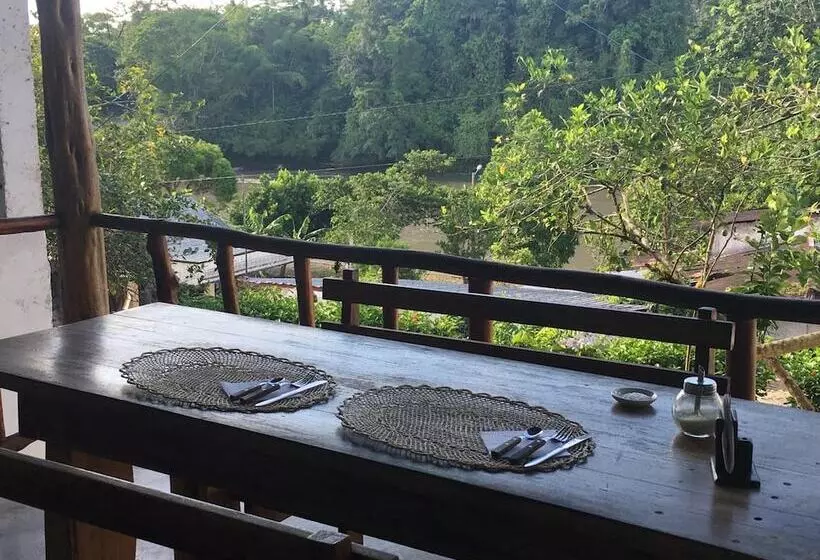 El Albergue Español