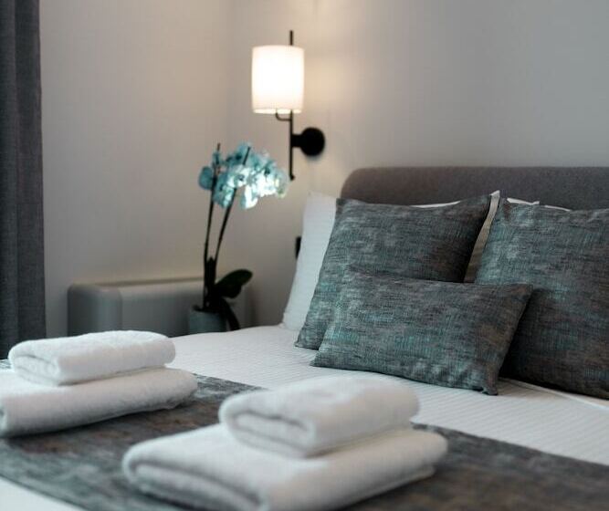 Frunze Luxury Apartments