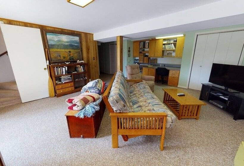 Hideout Ft Abajo 2 Br Cabin, Stunning Views, Secluded!