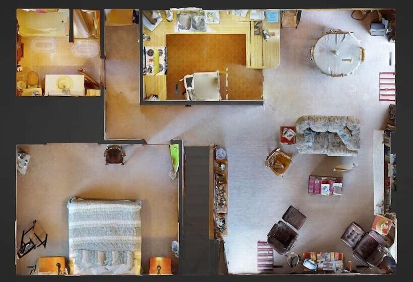 Hideout Ft Abajo 2 Br Cabin, Stunning Views, Secluded!