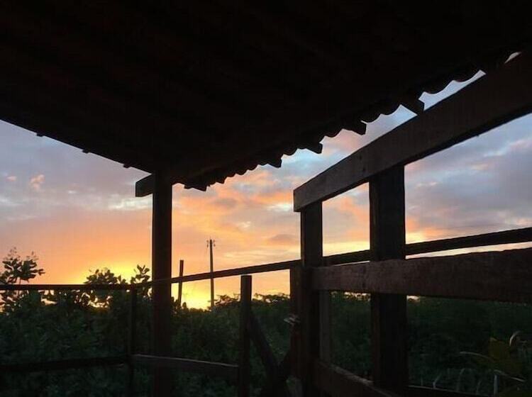 בית מלון כפרי Aloha Bg