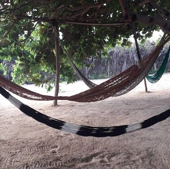 בית מלון כפרי Aloha Bg