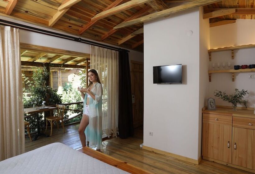 فندق Antique Beach And Bungalow