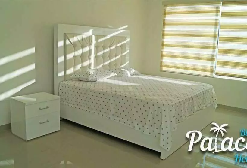 ホテル Blue Palace