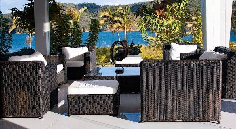 فندق Blue Palace