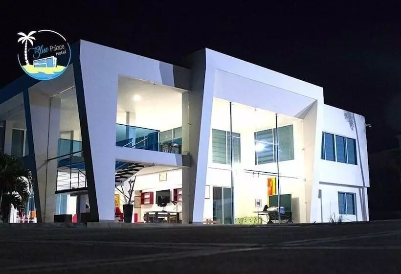 ホテル Blue Palace