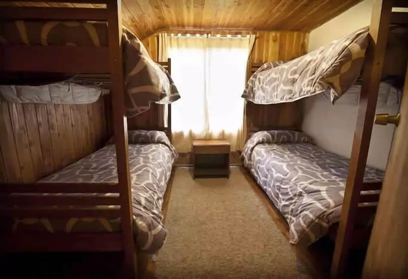هتل Cabanas Akubra