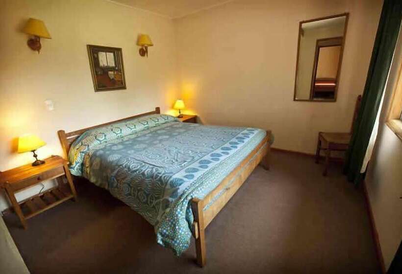 Hotel Cabanas Akubra