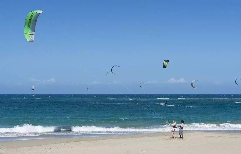 Hotelli Kite Beach Inn