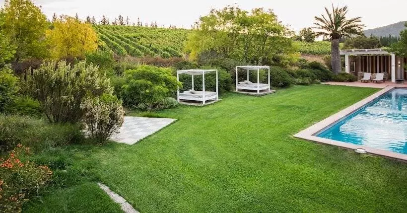 Hotelli La Casona At Matetic Vineyards