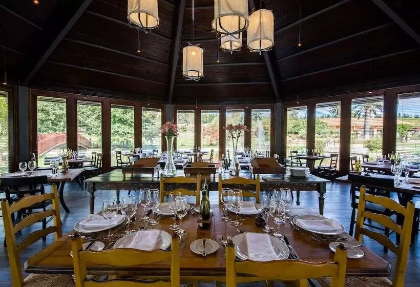 Hotelli La Casona At Matetic Vineyards