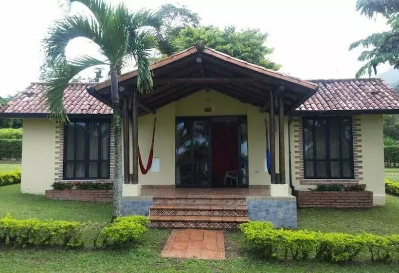ホテル Campestre Lomas De Piedra
