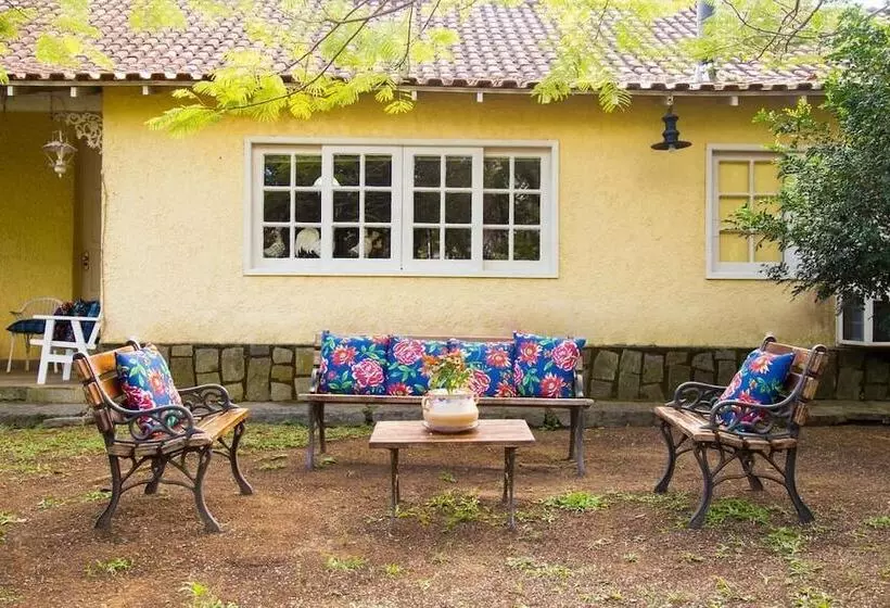 ホテル Pousada Casa Do Ipê Amarelo