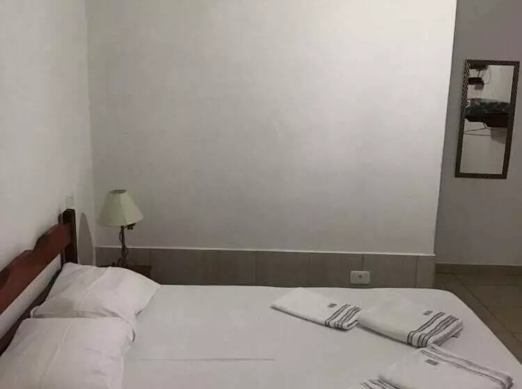 Hotelli Pousada Recanto Das Pedras