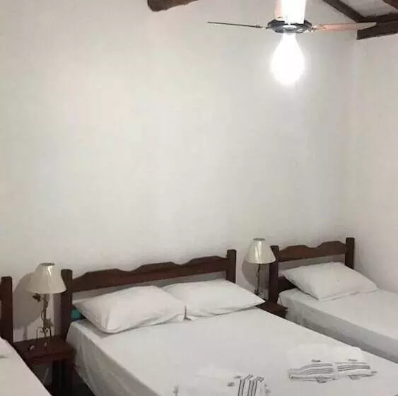 Hotelli Pousada Recanto Das Pedras