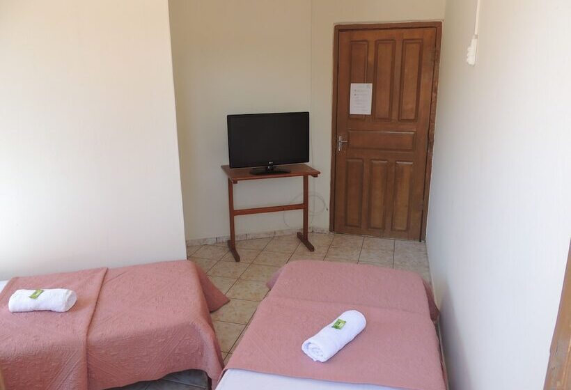 בית מלון כפרי Pousada Tradição 1960