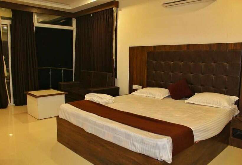 酒店 Regulus Resort