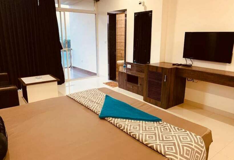 酒店 Regulus Resort